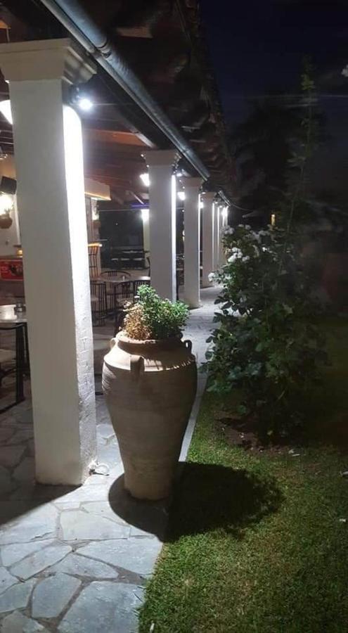 Hellens Village Almiros Beach エクステリア 写真