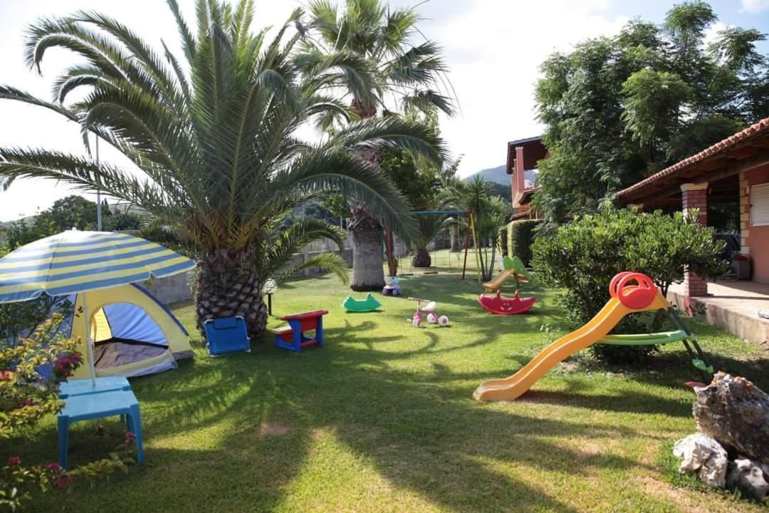 Hellens Village Almiros Beach エクステリア 写真